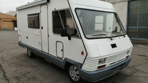 ELNAGH – Motorhome of Freedom