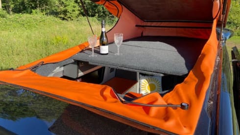 Trevor – VW Campervan 