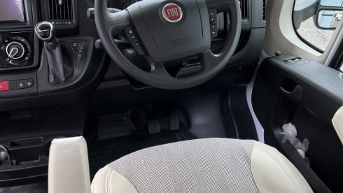 Fiat Etrusco  – 6 berth Hymer alcove from 2021