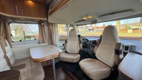 Koosie – 4p Hymer integriert ab 2026