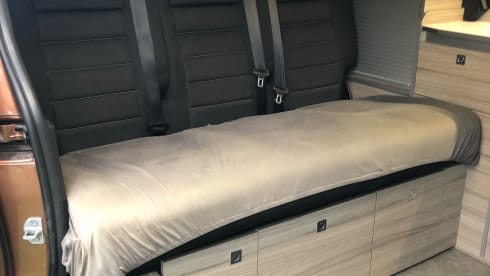 poup – Renault family van unlimited mileage traffic