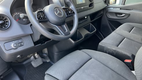 Mercedes Sprinter bus (interior 2023)