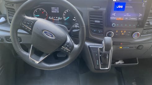 Complete camper 170 HP Ford semi-integrated from 2023 - 2 to 5 persons 