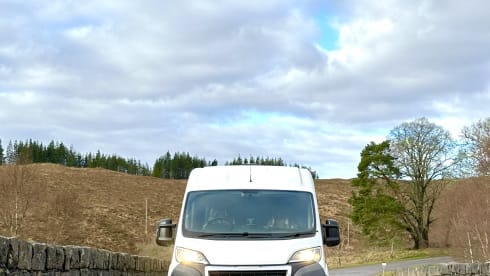 Sparrow_The_Van – 3 berth Peugeot campervan 