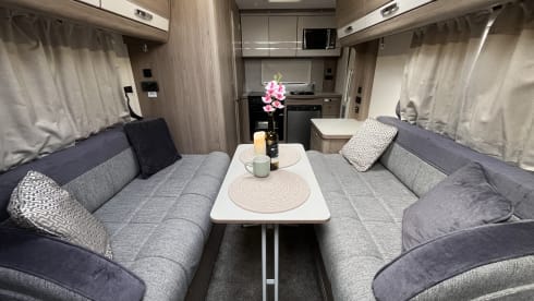 Van Diesel – 2 berth Peugeot semi-integrated from 2020