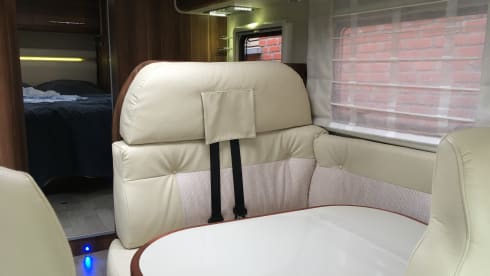 Fiat Integral for 4 p