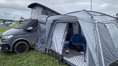 Mango 🥭 – TOP SPEC! Luxury, Easy Drive, 4 berth Volkswagen T6- 2022