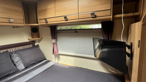 Bertha – 5 berth Peugeot semi-integrated from 2012