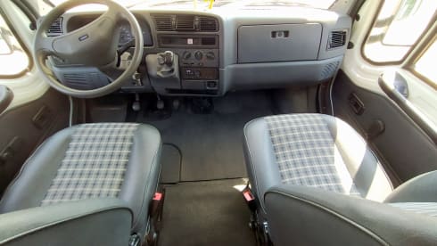 Uma T. - La Diva – Uma T. - La Diva: Hymer 644 Camp 2001