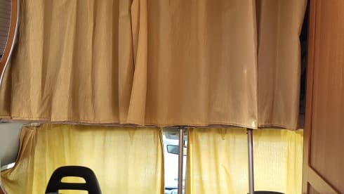 Vincy – SARDINIA CAMPER: Camper rental 6 beds and 6 travel