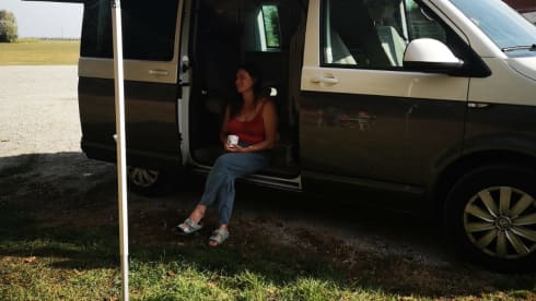 4p Volkswagen california coast from 2017