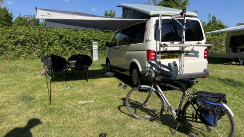 4 berth Volkswagen campervan from 2016