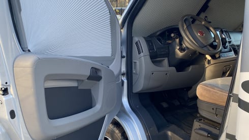 Lengtebedden! Adria Coral S670SL