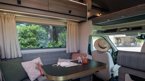 Family 4 – 6p Rimor alcove from 2026