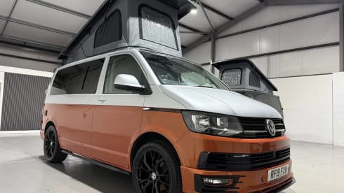 Glen Roamer – 4 berth Volkswagen T6 Campervan Rental Perthshire Scotland