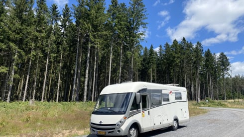 4-person Carthago chic c-line integral 