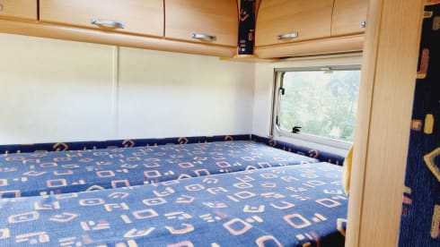 Casa – Leuke alkoof camper voor 4 personen om avonturen te beleven!