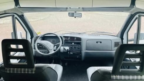 4p Hobby semi-integrated from 1995