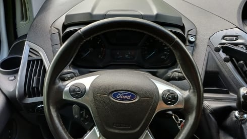 Ford-Campingbus für 4 Personen, Baujahr 2026