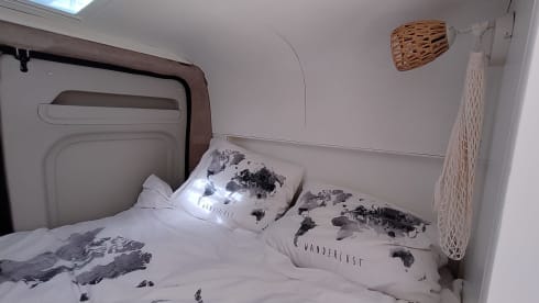 Dolf – luxury Fiat bus camper, fits in all parking spaces 