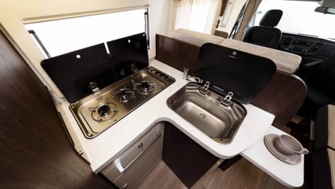 6 – 2023 Benimar cocoon AUTOMATIC!