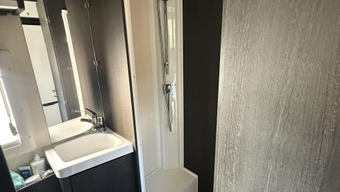 5p Ford alcove uit 2020