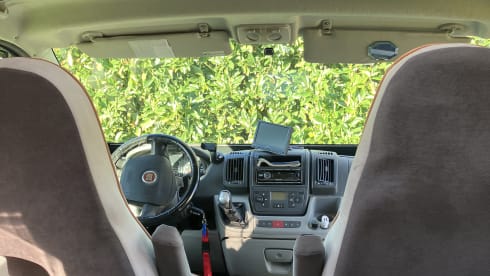 McLouis-Nische für 6 Personen aus dem Jahr 2011