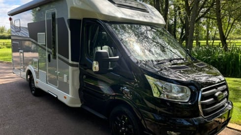 Sunlight T680 Adventure Edition - 4 berth semi-integrated Motorhome (2025)