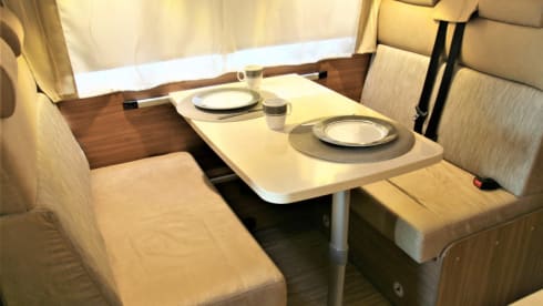 Hymer Carado A461 – Almost new family camper - 6 persons