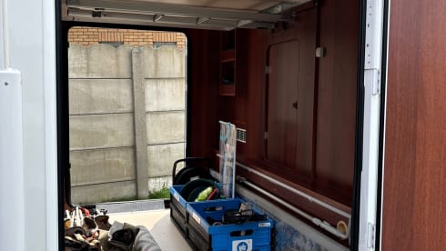 Ons huisje op wielen 🚐 – 5p Rimor alcove from 2018