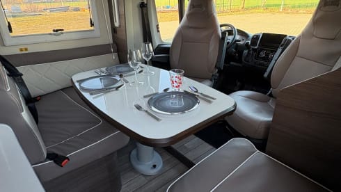 5p Fiat semi-integrated uit 2025