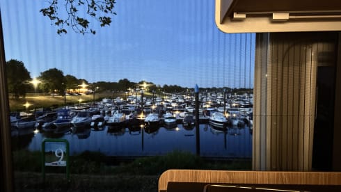 Van Voyage – Gloednieuwe Possl 2Win R met hefdak(2026) compacte luxe met grote badkamer