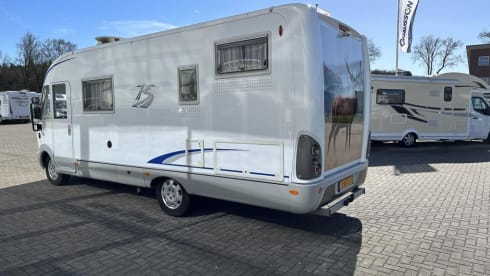 4p Bürstner integrated uit 2005
