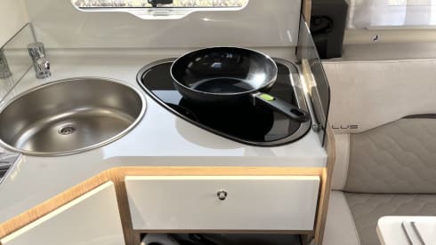 Heyden – New Zefiro integral with air conditioning 