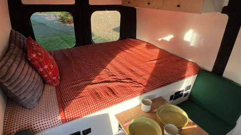 Madame Voyage – Voyage voyage met Madame Voyage! 