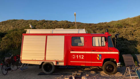 Leonardus – Leonardus - fire brigade camper Mercedes 4-p