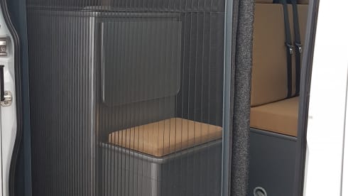 Zwerver – Luxe Mercedes camperbus 4x4