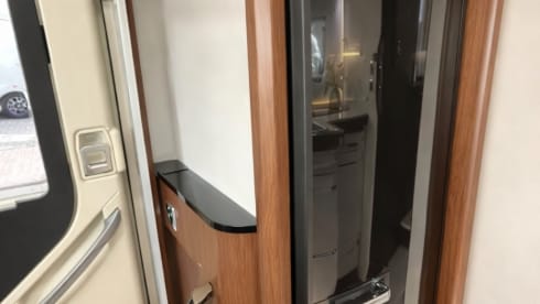 Volledig off-grid reizen met onze comfortabel uitgeruste 2p camper