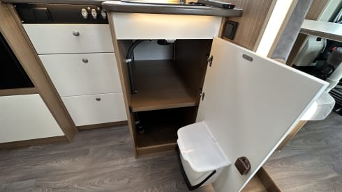 4p Carado semi-integrated from 2022
