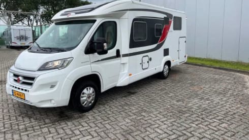 2p Fiat semi-integrated uit 2015