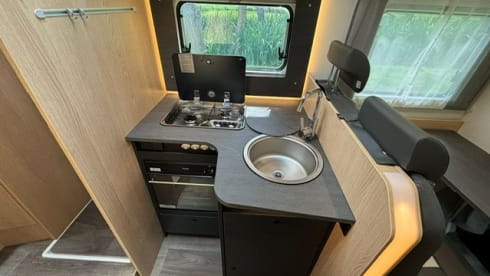 Sunlight T680 Adventure Edition - 4 berth semi-integrated Motorhome (2025)