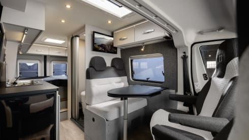 2p Dethleffs bus from 2024