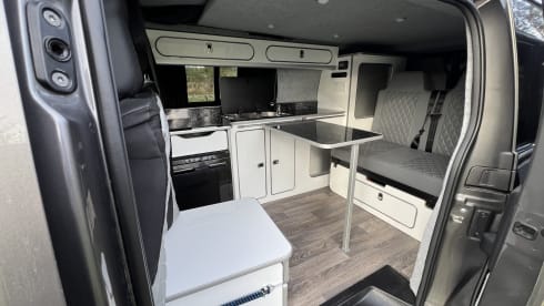 Hamish – 4-persoons campervan, modeljaar 2020