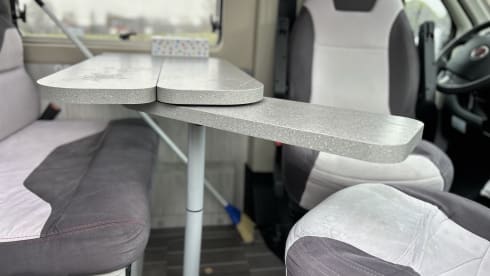 Livingstone duo – 2-Pfund-Fiat-Bus ab 2020