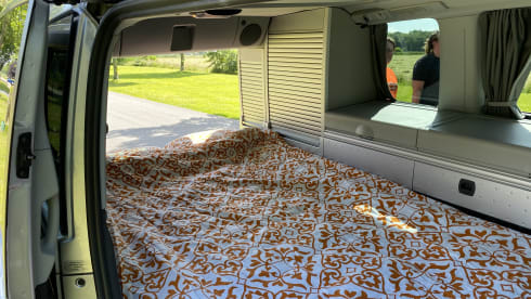 4p Mercedes-Benz 3l V6 campervan from 2014