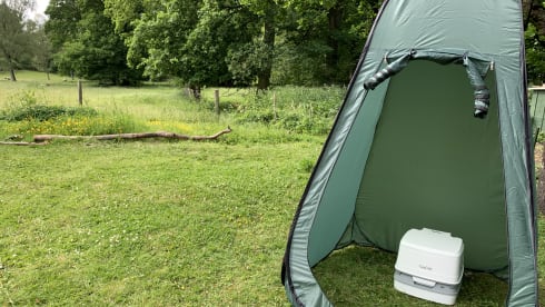 Moonraker – Custom VW T4 Glamping, thetford toilet 