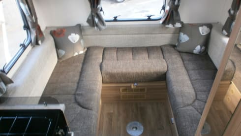 Maddy – 4 berth Fiat Swift Escape 644 from 2014