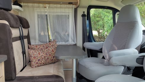 Compact, compleet en klaar voor avontuur – 2p Pössl Road Camp 540 (Fiat Ducato) from 2019