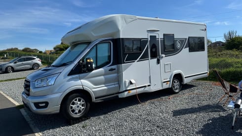 Maxi – 4 berth Benimar T482 automatic
