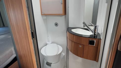 Sunny – Citroen Pössl Summit 600 Plus 4 zitplaatsen